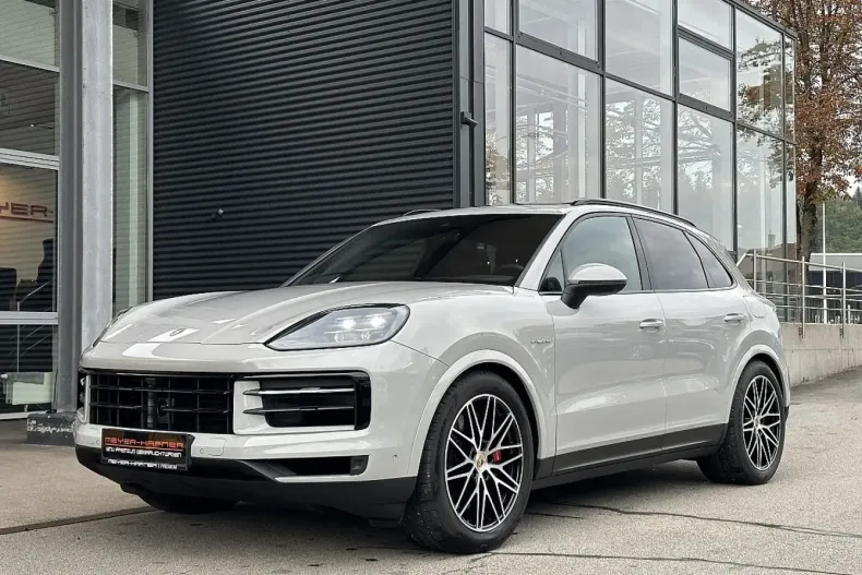 Porsche Cayenne din 2024 cu 20.297 km - oferta POR127211 - foto 2