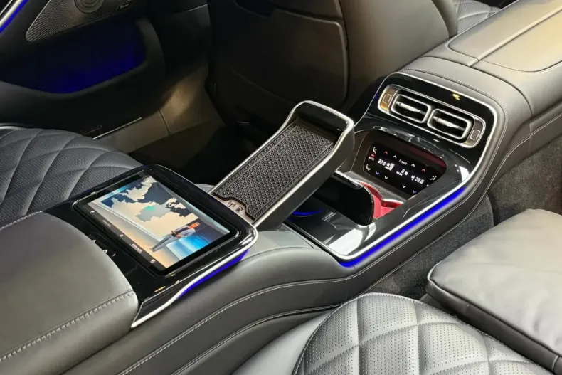 Mercedes-Benz S 580 din 2024 cu 30.000 km - oferta MER127223 - foto 25