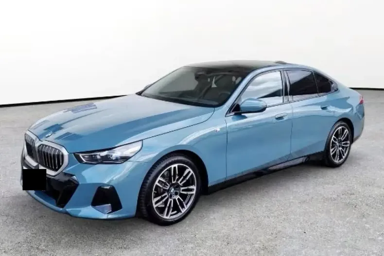 BMW 520 din 2024 cu 21.771 km - oferta BMW127231 - foto 1