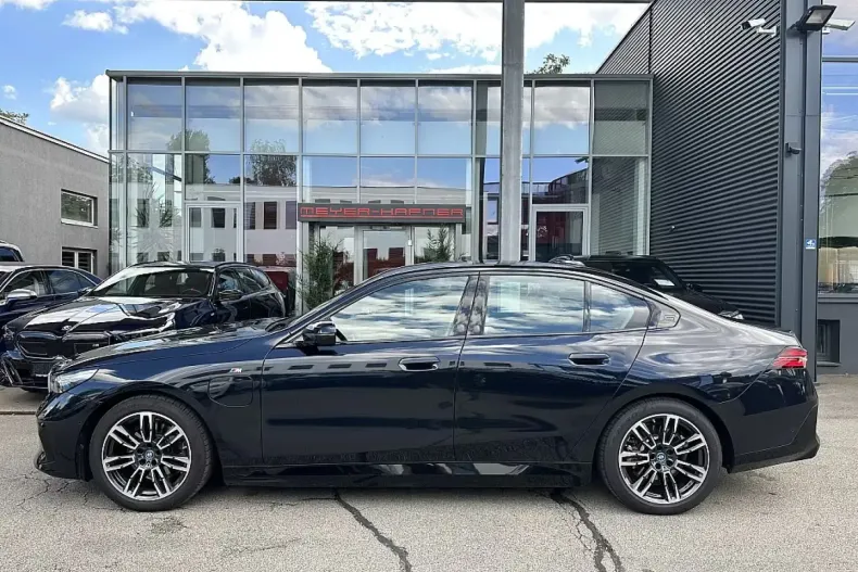 BMW 530 din 2024 cu 12.700 km - oferta BMW127233 - foto 2