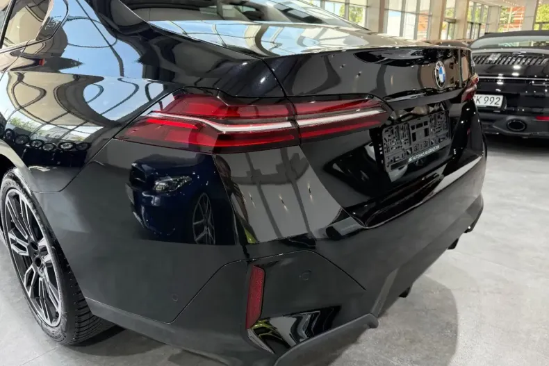 BMW 520 din 2024 cu 18.800 km - oferta BMW127234 - foto 4