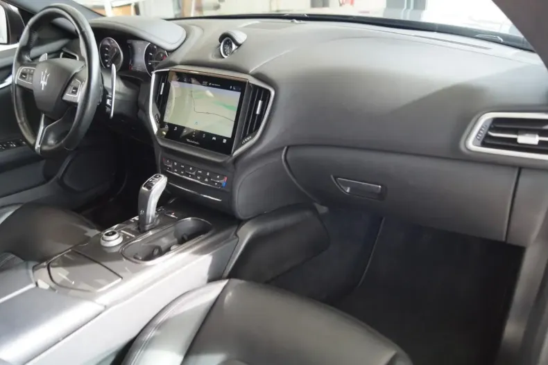 Maserati Ghibli din 2021 cu 85.000 km - oferta MAS127236 - foto 8