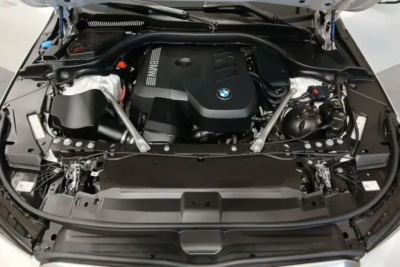 BMW 520 din 2024 cu 15.830 km - oferta BMW127241 - foto 5