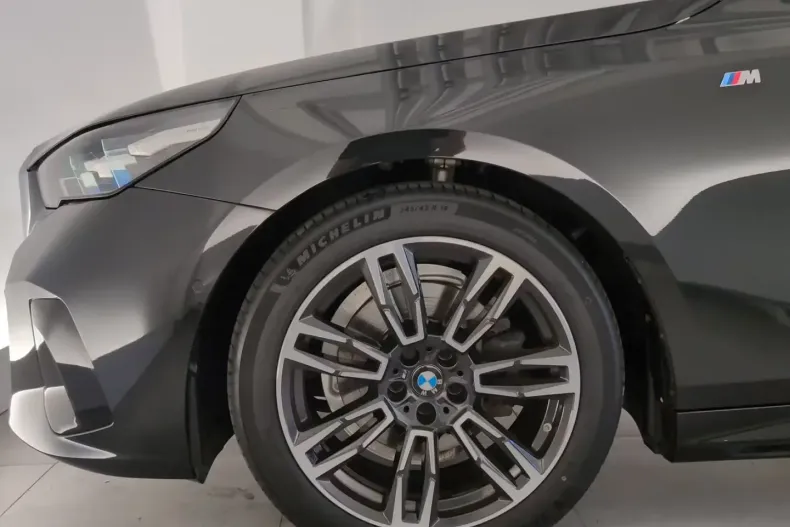 BMW 520 din 2024 cu 39.846 km - oferta BMW127243 - foto 3