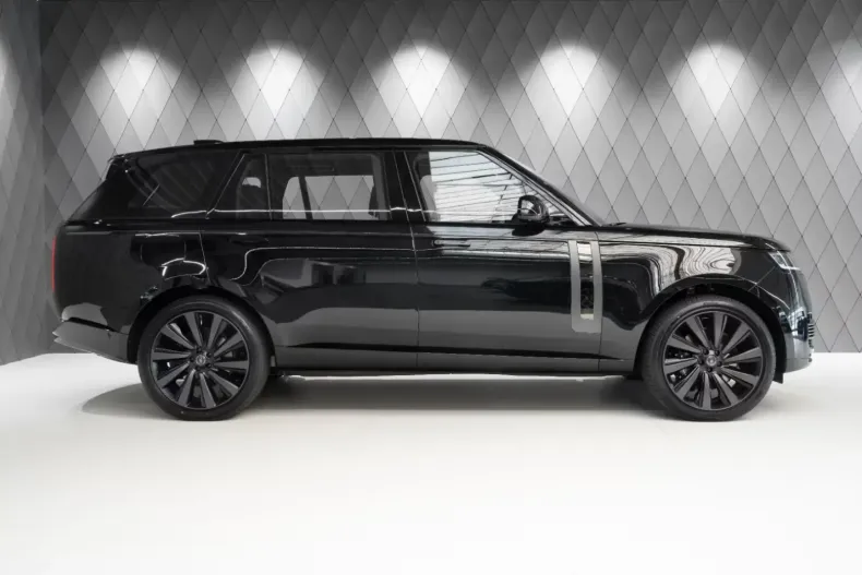 Land Rover Range Rover din 2025 cu 31 km - oferta LAN127245 - foto 3