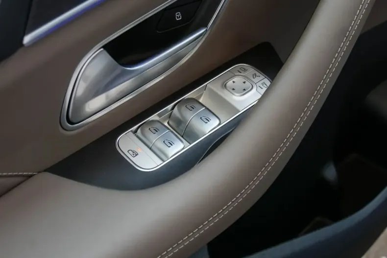 Mercedes-Benz GLE 450 din 2024 cu 20.827 km - oferta MER127251 - foto 16