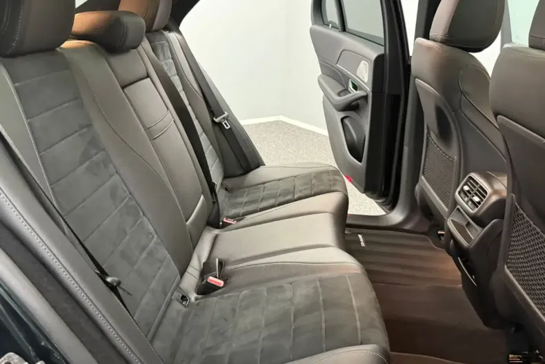 Mercedes-Benz GLE 400 din 2023 cu 65.000 km - oferta MER127261 - foto 19