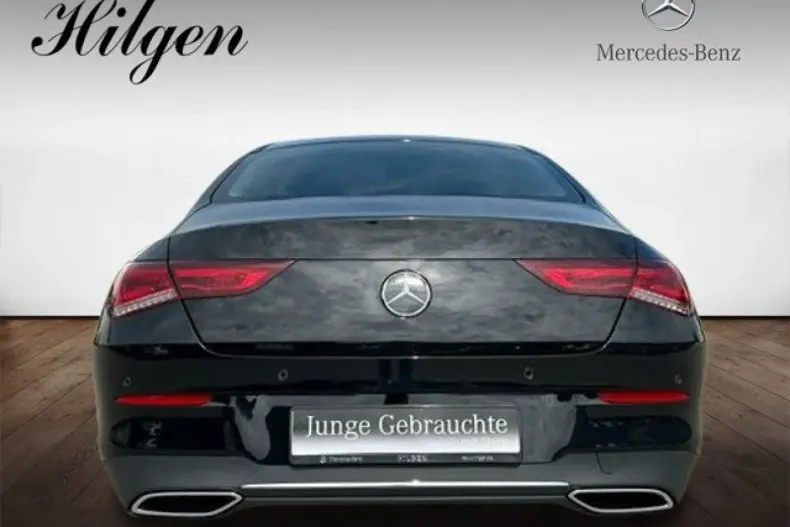 Mercedes-Benz CLA 180 din 2023 cu 12.484 km - oferta MER127268 - foto 6