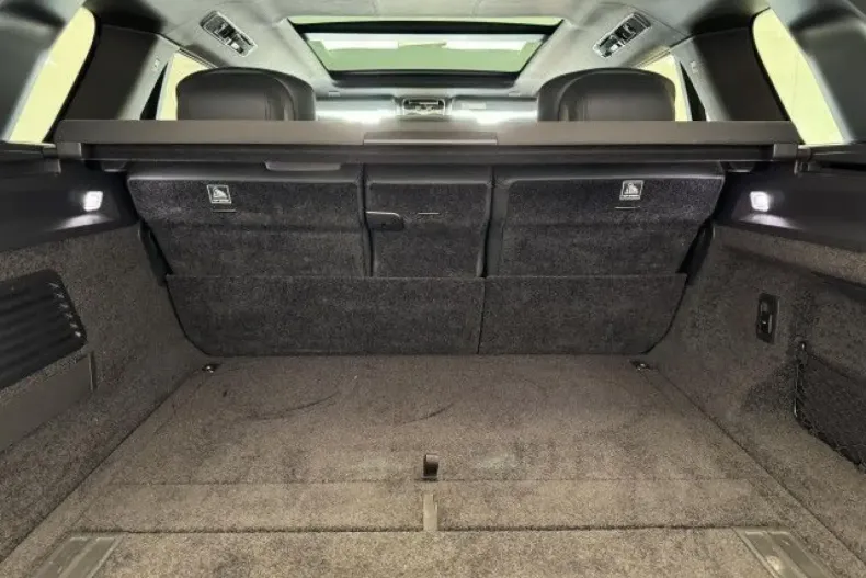 Land Rover Range Rover din 2024 cu 34.300 km - oferta LAN127279 - foto 16