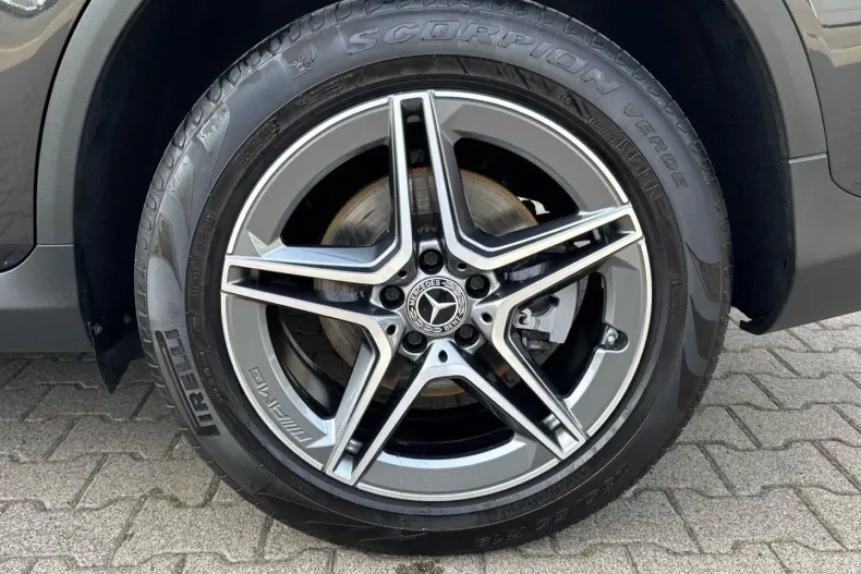 Mercedes-Benz GLC 300 din 2022 cu 65.000 km - oferta MER127287 - foto 6