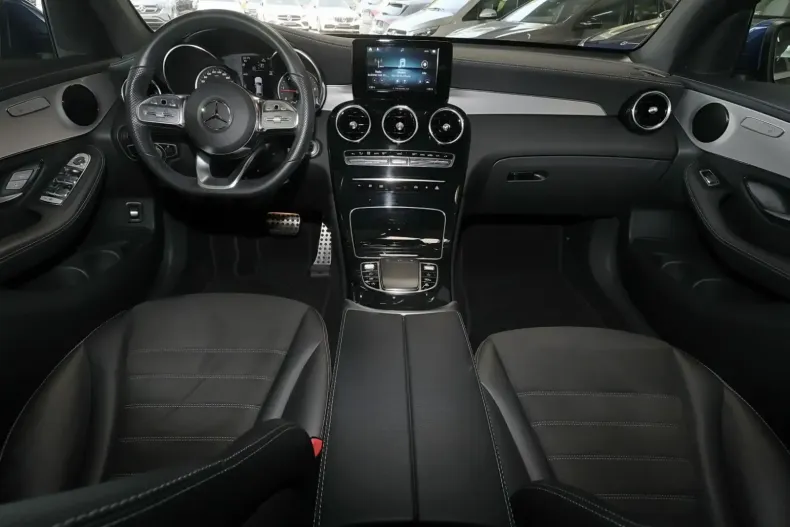 Mercedes-Benz GLC 300 din 2022 cu 45.260 km - oferta MER127288 - foto 5