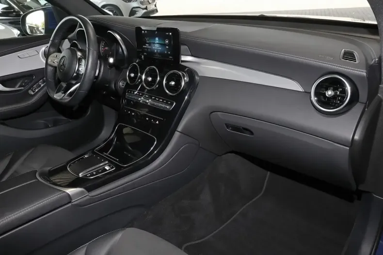 Mercedes-Benz GLC 300 din 2022 cu 45.260 km - oferta MER127288 - foto 7