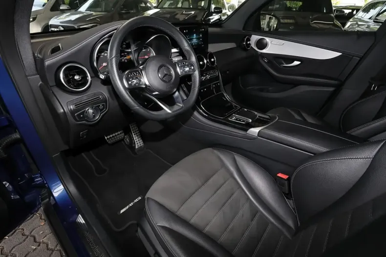 Mercedes-Benz GLC 300 din 2022 cu 45.260 km - oferta MER127288 - foto 8