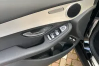 Mercedes-Benz GLC 300 din 2021 cu 29.200 km - oferta MER127289 - foto 11