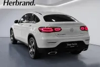 Mercedes-Benz GLC 300 din 2021 cu 71.227 km - oferta MER127292 - foto 4