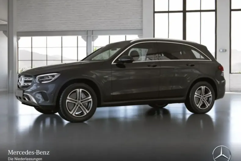 Mercedes-Benz GLC 300 din 2020 cu 75.444 km - oferta MER127296 - foto 2