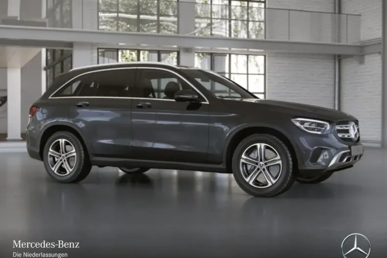 Mercedes-Benz GLC 300 din 2020 cu 75.444 km - oferta MER127296 - foto 9