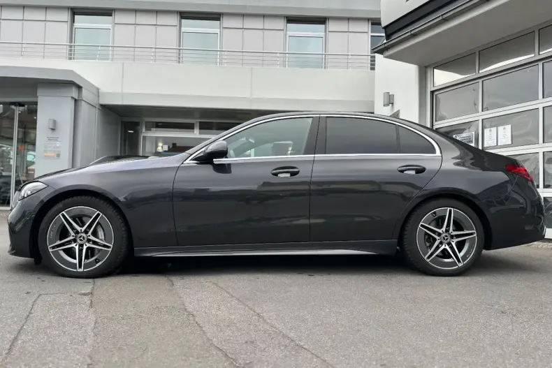 Mercedes-Benz C 220 din 2024 cu 11.000 km - oferta MER127302 - foto 4
