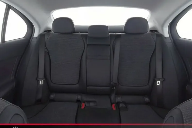 Mercedes-Benz C 220 din 2022 cu 38.300 km - oferta MER127313 - foto 8