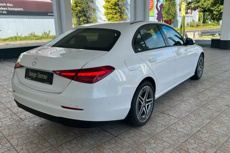 Mercedes-Benz C 220 din 2020 cu 3.106 km - oferta MER127316 - foto 3