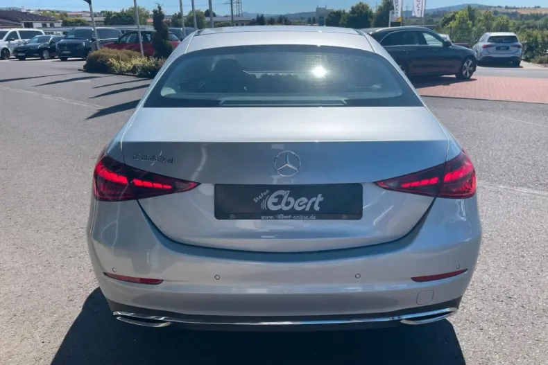 Mercedes-Benz C 220 din 2022 cu 74.480 km - oferta MER127318 - foto 3