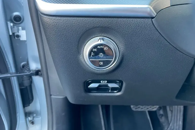 Mercedes-Benz C 220 din 2022 cu 74.480 km - oferta MER127318 - foto 14