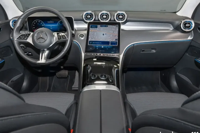 Mercedes-Benz GLC 300 din 2024 cu 3.387 km - oferta MER127348 - foto 20