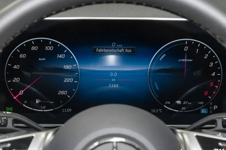 Mercedes-Benz GLC 300 din 2024 cu 3.387 km - oferta MER127348 - foto 22