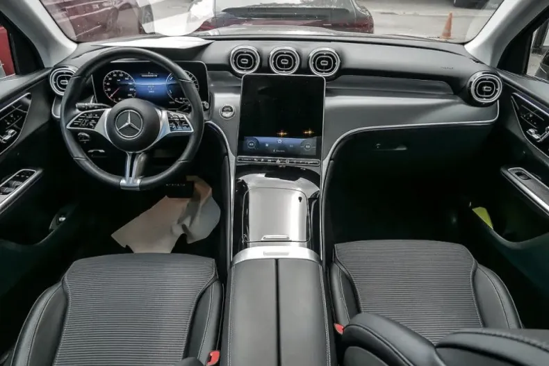 Mercedes-Benz GLC 300 din 2024 cu 20.818 km - oferta MER127361 - foto 7