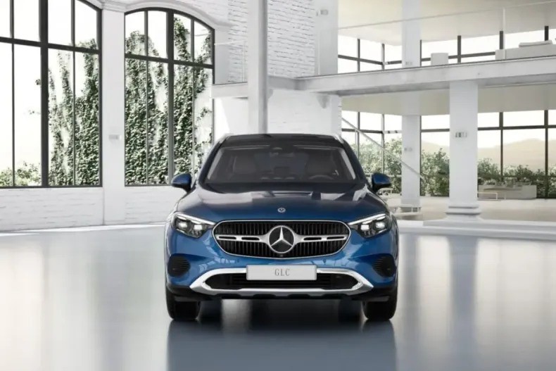 Mercedes-Benz GLC 300 din 2024 cu 21.349 km - oferta MER127368 - foto 1