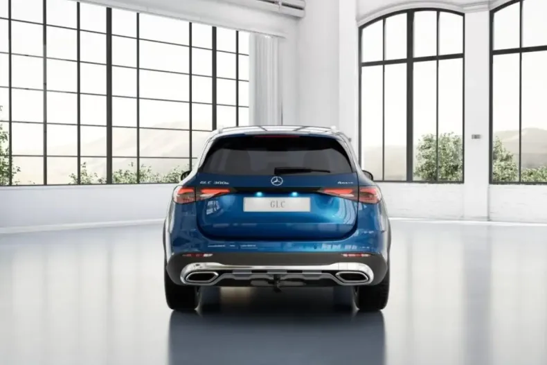 Mercedes-Benz GLC 300 din 2024 cu 21.349 km - oferta MER127368 - foto 4