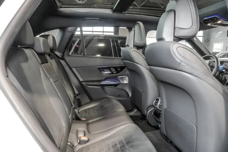 Mercedes-Benz GLC 300 din 2024 cu 32.061 km - oferta MER127370 - foto 7