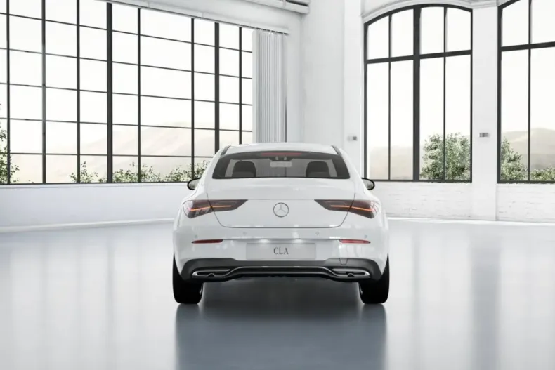 Mercedes-Benz CLA 180 din 2024 cu 11.600 km - oferta MER127389 - foto 9