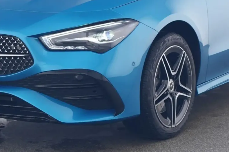 Mercedes-Benz CLA 250 din 2024 cu 11.369 km - oferta MER127395 - foto 2