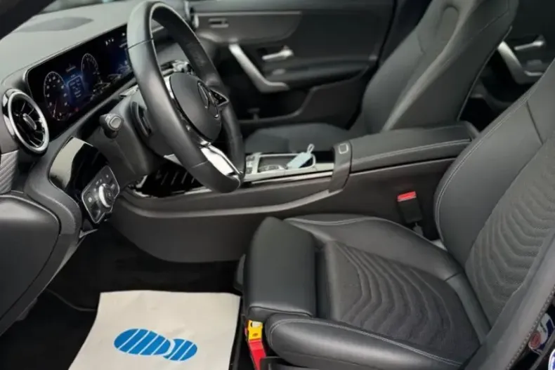 Mercedes-Benz CLA 250 din 2024 cu 23.000 km - oferta MER127397 - foto 9