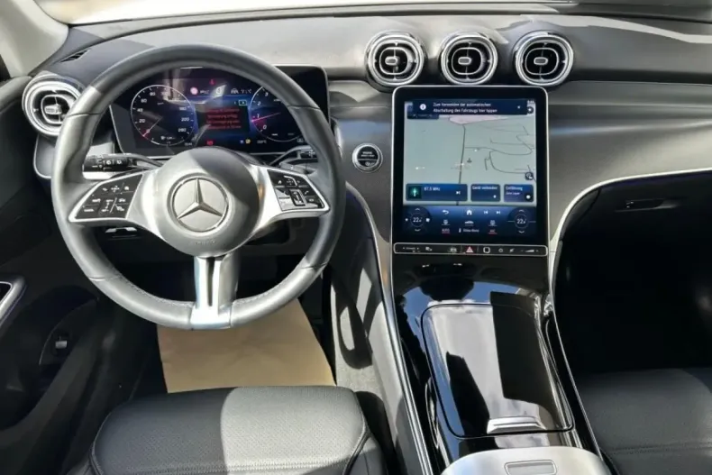 Mercedes-Benz GLC 200 din 2023 cu 32.098 km - oferta MER127405 - foto 12