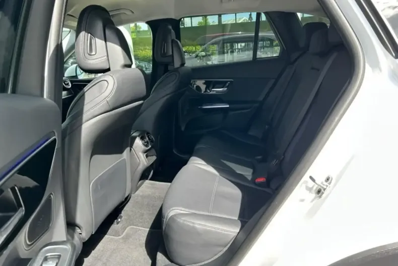 Mercedes-Benz GLC 200 din 2023 cu 32.098 km - oferta MER127405 - foto 14