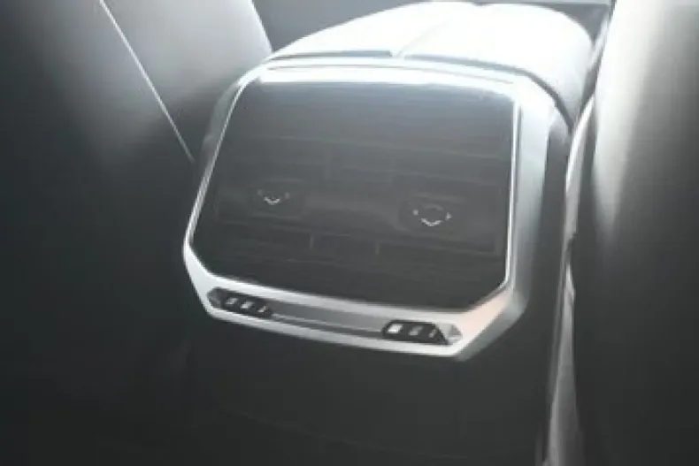 BMW 740 din 2024 cu 15.500 km - oferta BMW127408 - foto 9