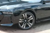 BMW 740 din 2024 cu 15.500 km - oferta BMW127408 - foto 18