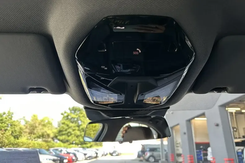 BMW 530 din 2024 cu 10.158 km - oferta BMW127410 - foto 27