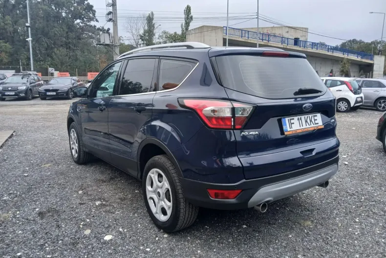 Ford Kuga din 2019 cu 93.552 km - oferta FOR127425 - foto 3