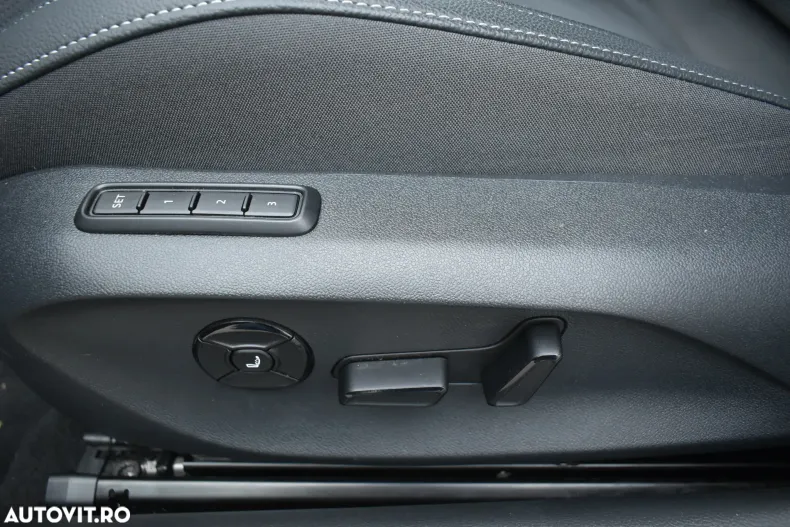 Skoda Superb din 2025 cu 4.528 km - oferta SKO127431 - foto 11