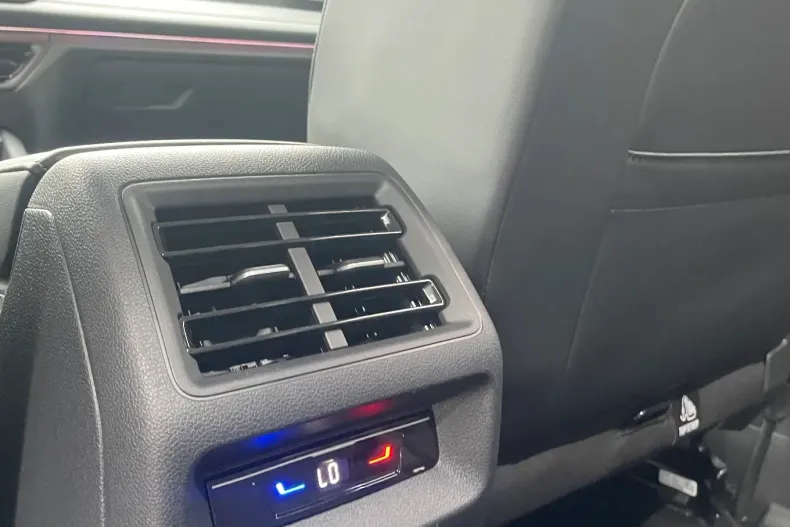 Volkswagen Tiguan din 2025 cu 1 km - oferta VOL127444 - foto 14