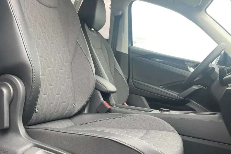 Volkswagen Tiguan din 2025 cu 1 km - oferta VOL127444 - foto 19