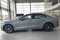 Volvo S60 din 2023 cu 30.000 km - oferta VOL127448 - foto 8