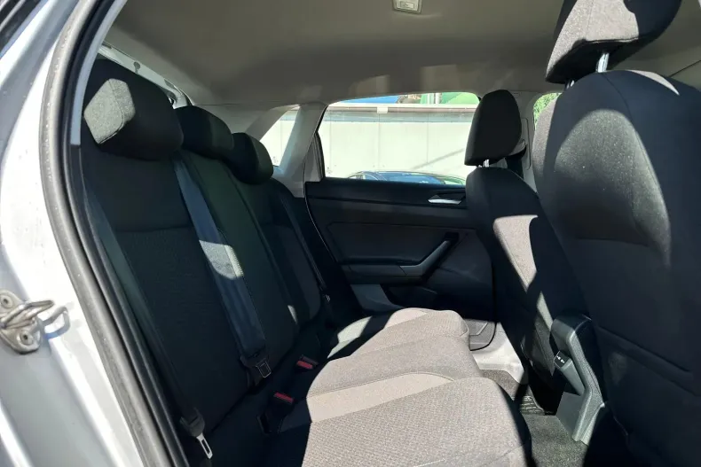 Volkswagen Polo din 2021 cu 97.993 km - oferta VOL127449 - foto 29