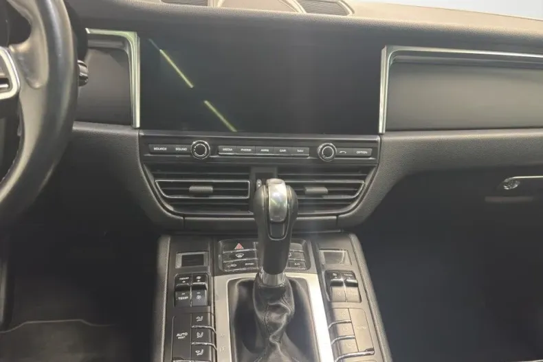 Porsche Macan din 2020 cu 63.467 km - oferta POR127466 - foto 12