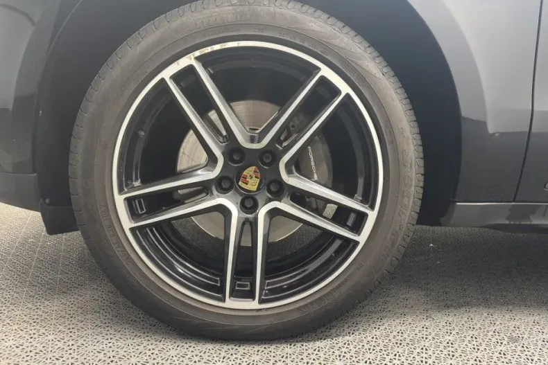 Porsche Macan din 2020 cu 63.467 km - oferta POR127466 - foto 20