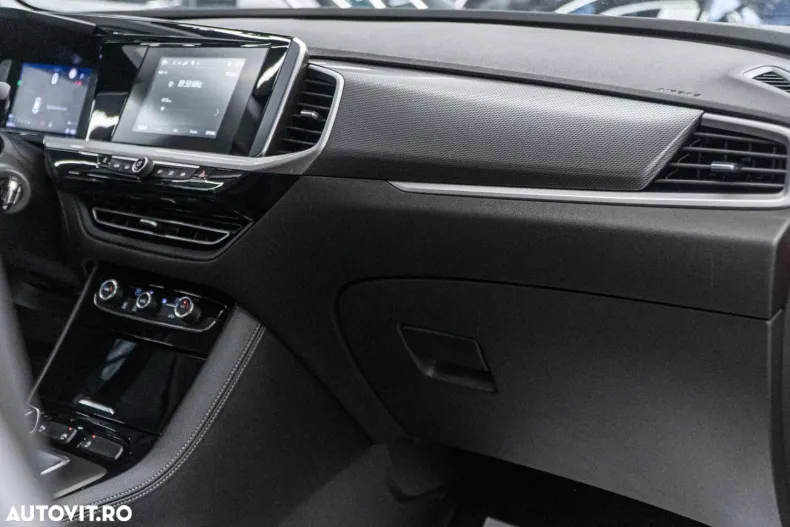Opel Grandland din 2022 cu 59.453 km - oferta OPE127479 - foto 36