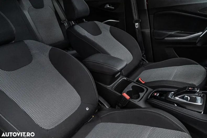 Opel Grandland din 2022 cu 59.453 km - oferta OPE127479 - foto 38